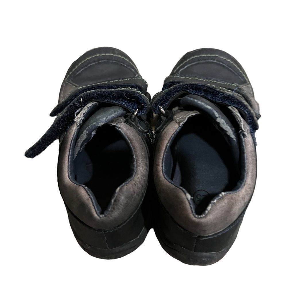 Umi leather hook and loop close boys Braden sneakers dark blue & grey size 8.5 - Picture 3 of 7